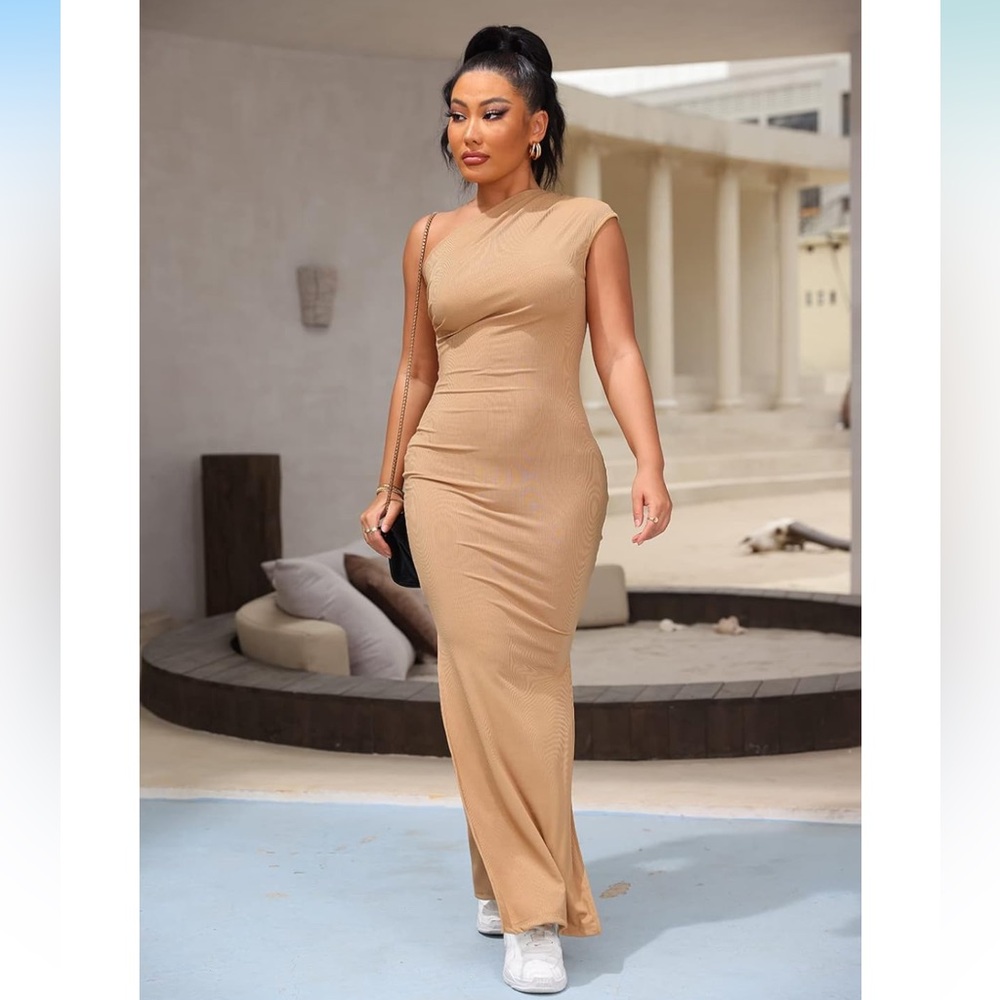 Black One-Shoulder Dress